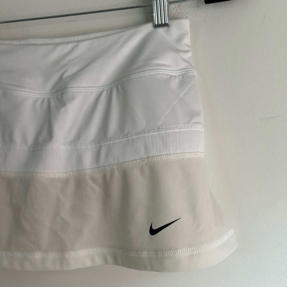 NIKE skort - Picture 2 of 7